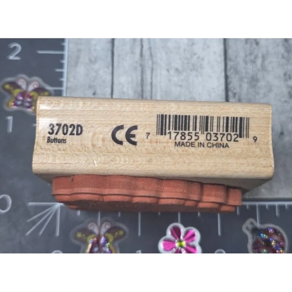 Rubber Stampede Button Heart 3702D 2004 Rubber Stamp Wood #Q6